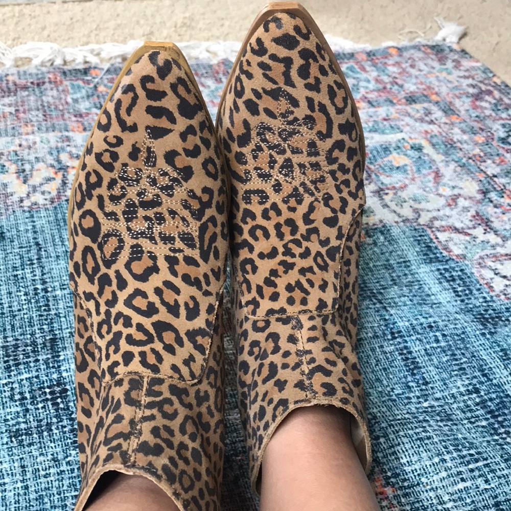 NWOT Leather Western Boots